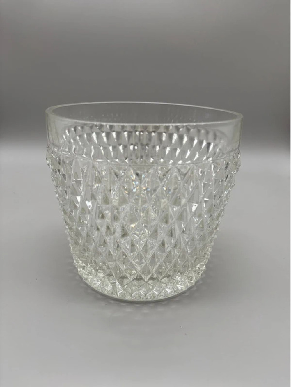 Decorative glassware